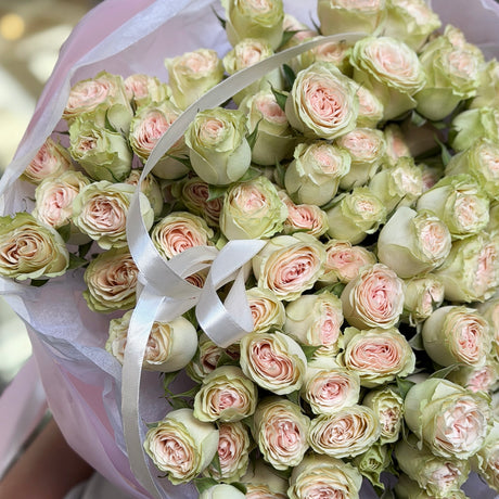 • Amélie • pink spray roses bouquet