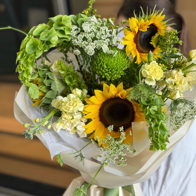 • Noelle • sunflowers bouquet