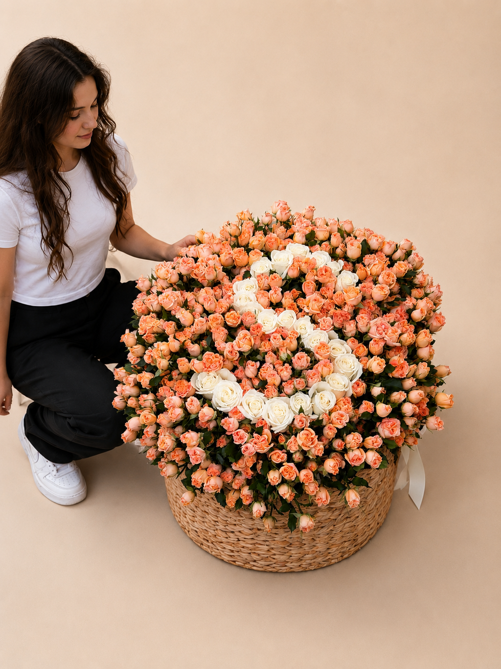 • Samira •  luxury flower arrangement