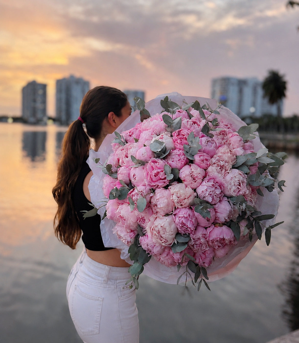 premium pink peonies flowers delivery in miami