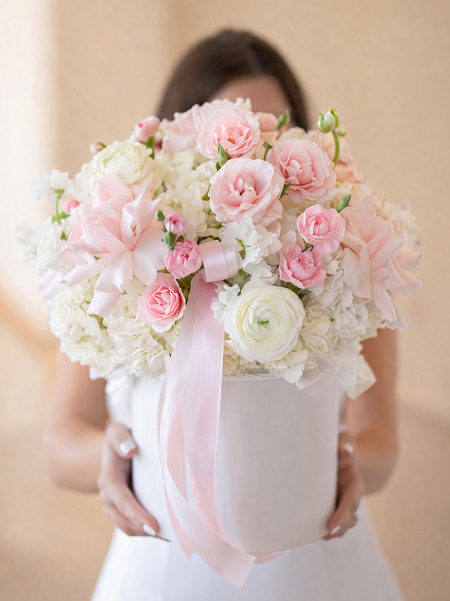 luxury flower box with roses and ranunculuses – Miami flower delivery