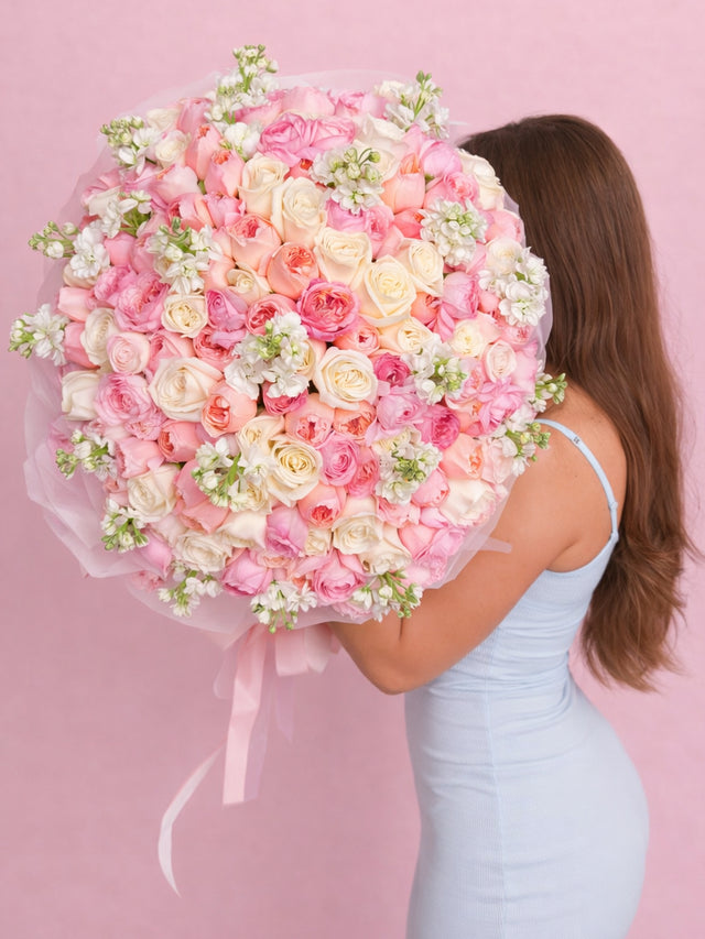 large bouquet of pink and white roses free flower delivery miami
