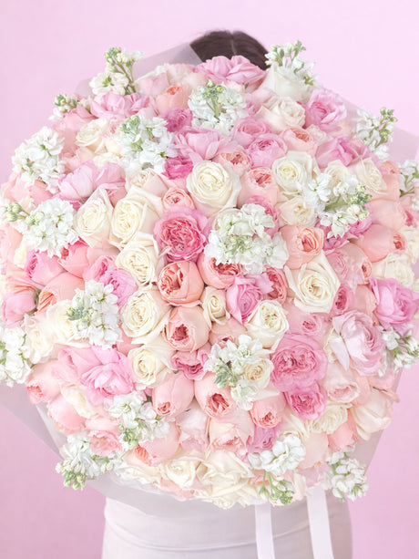 luxury garden roses bouquet with flower delivery in miami