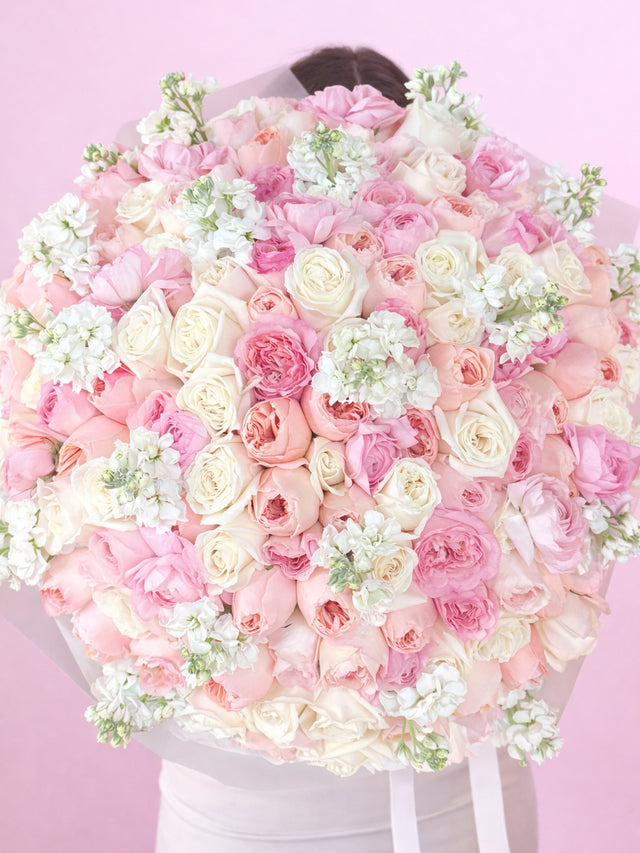 luxury garden roses bouquet with flower delivery in miami