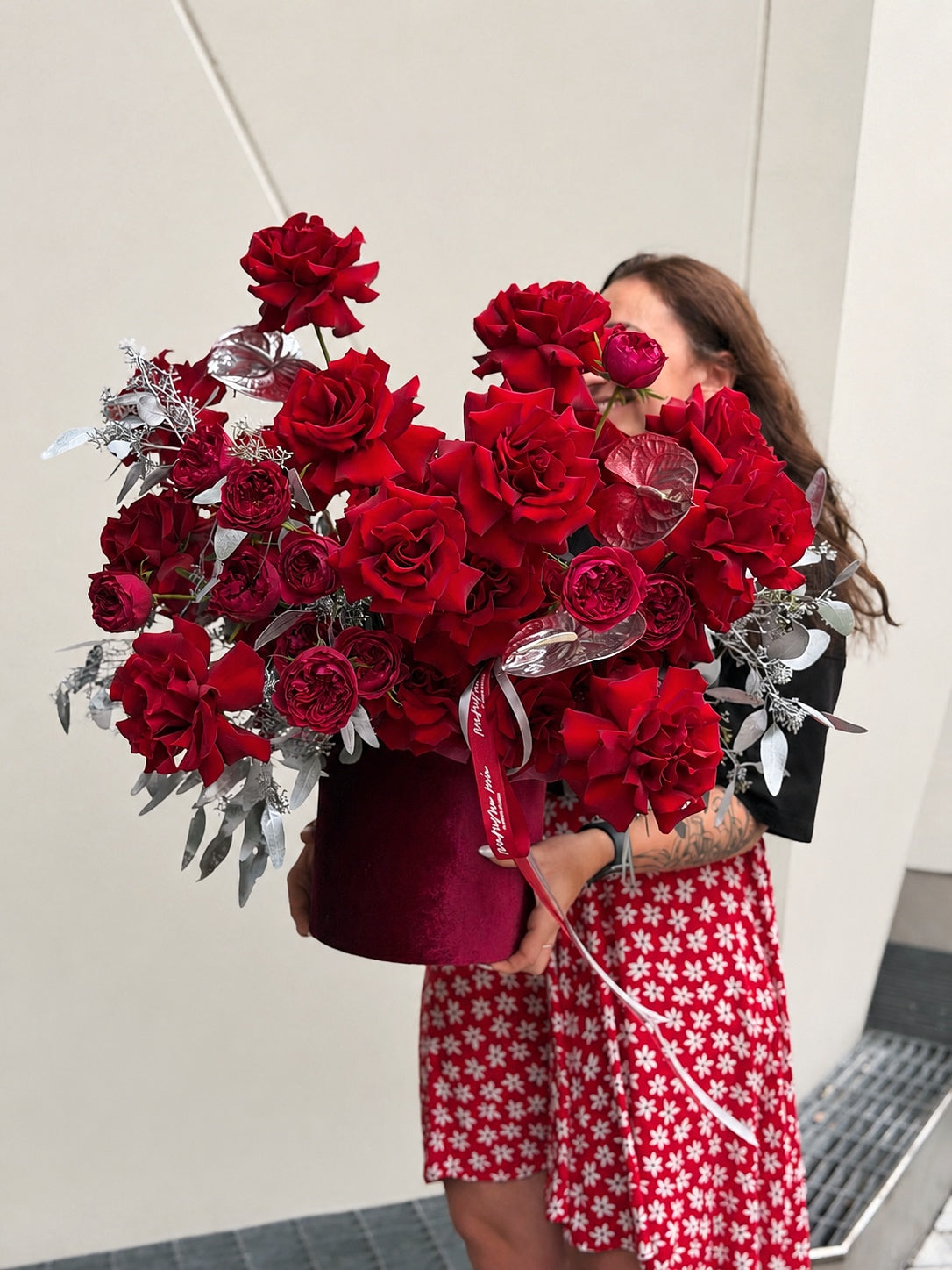 Luxury red French roses flower box for delivery in Miami