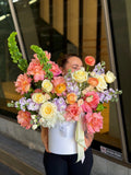 Luxury flower box with pink garden roses for Miami flower delivery