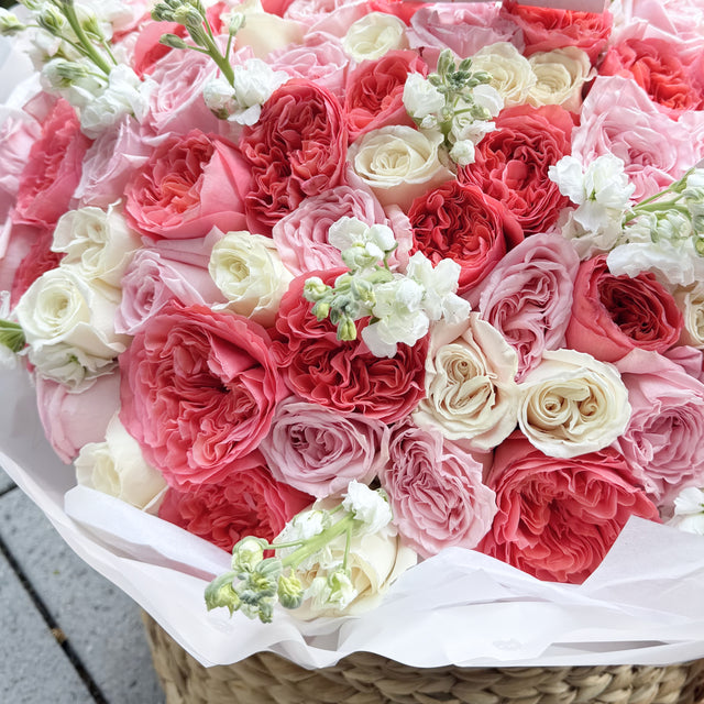 premium flower arrangement with pink roses in miami